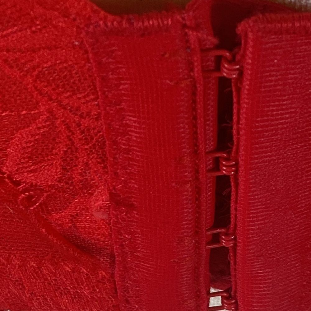 New Top Moda Red Size 38C - Picture 6 of 10